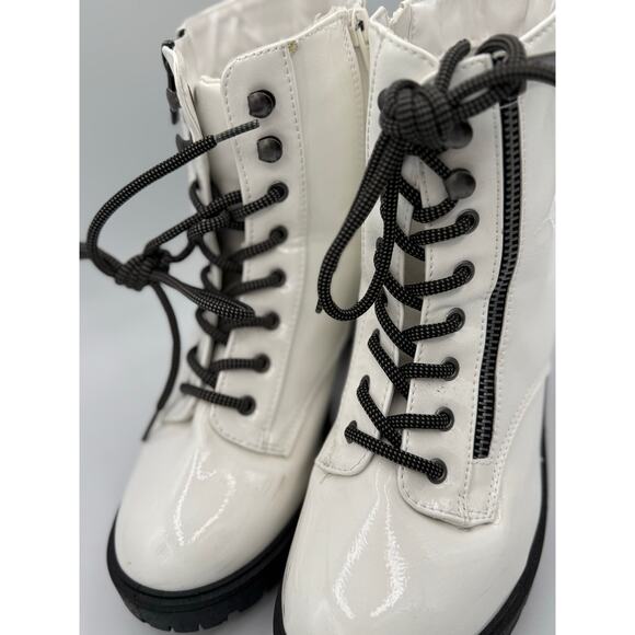 Forever 21 White Chunky Lace Up Boots - Picture 2 of 9